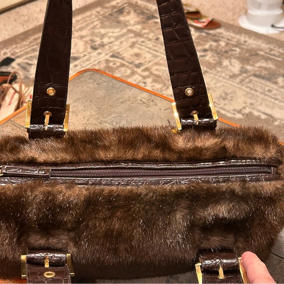 Pritzi Brown Faux Fur Women’s VINTAGE Handbag - Picture 4 of 16